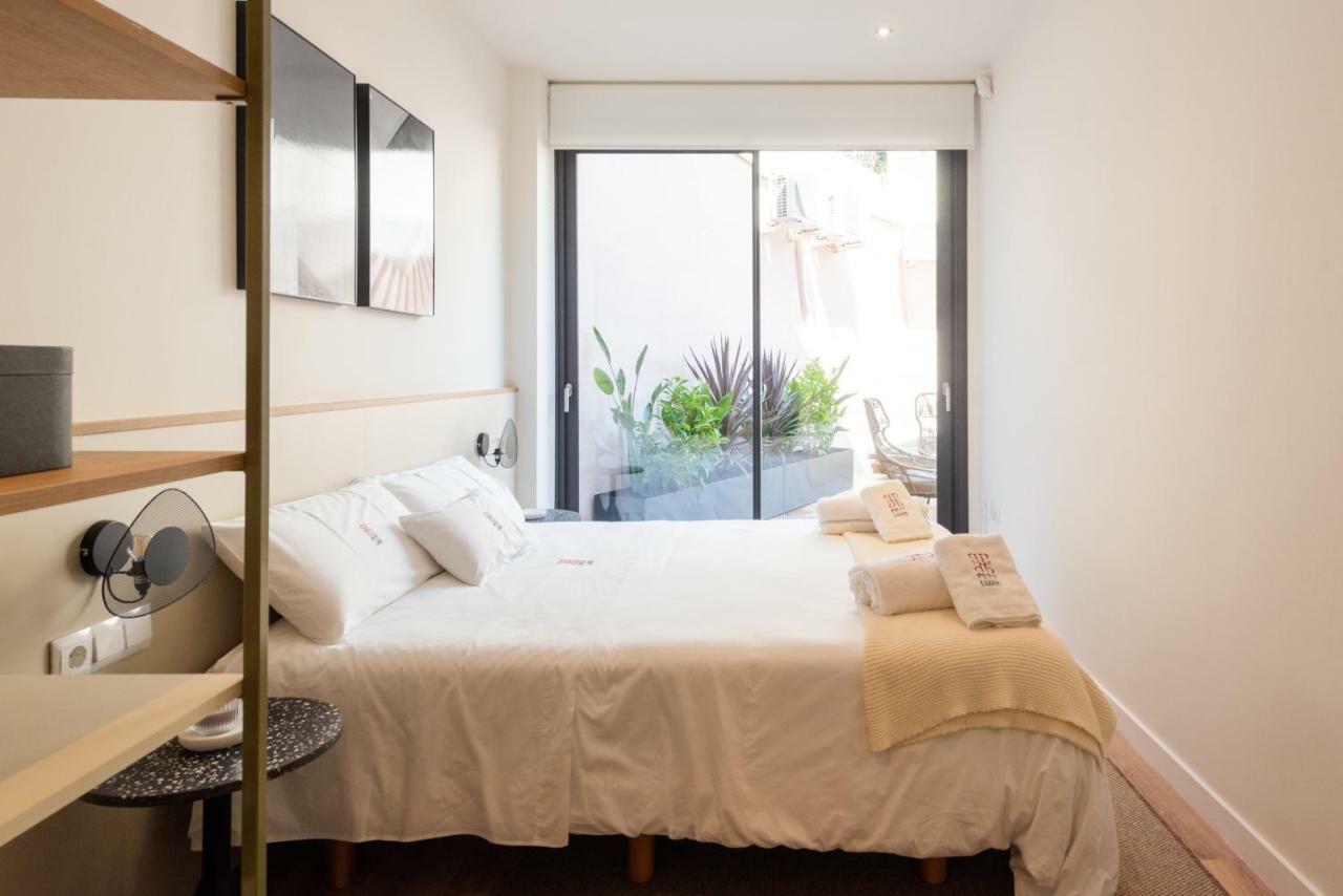 Apartamento Petit Luxe Tobella Baixos Terrassa Exterior foto